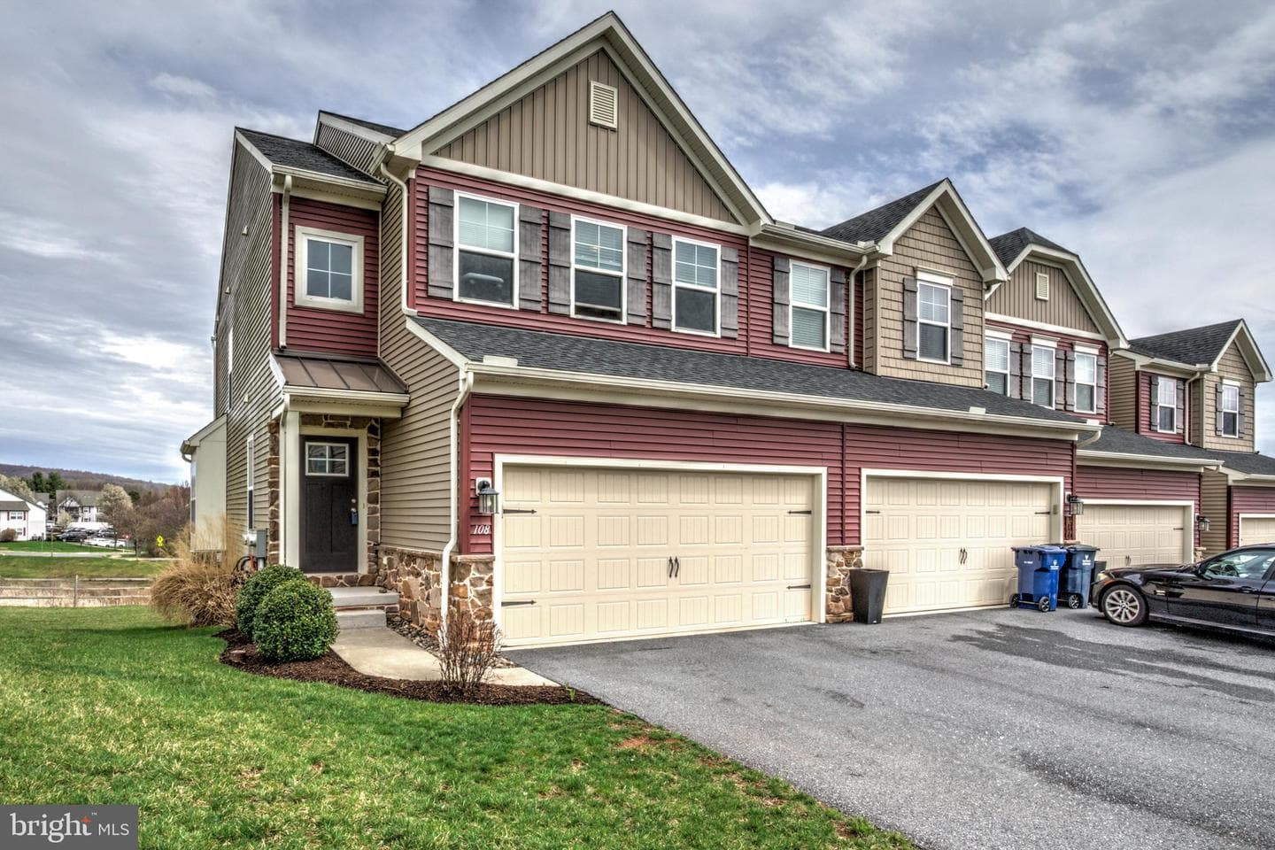 108 Ashwood Lane photo 1