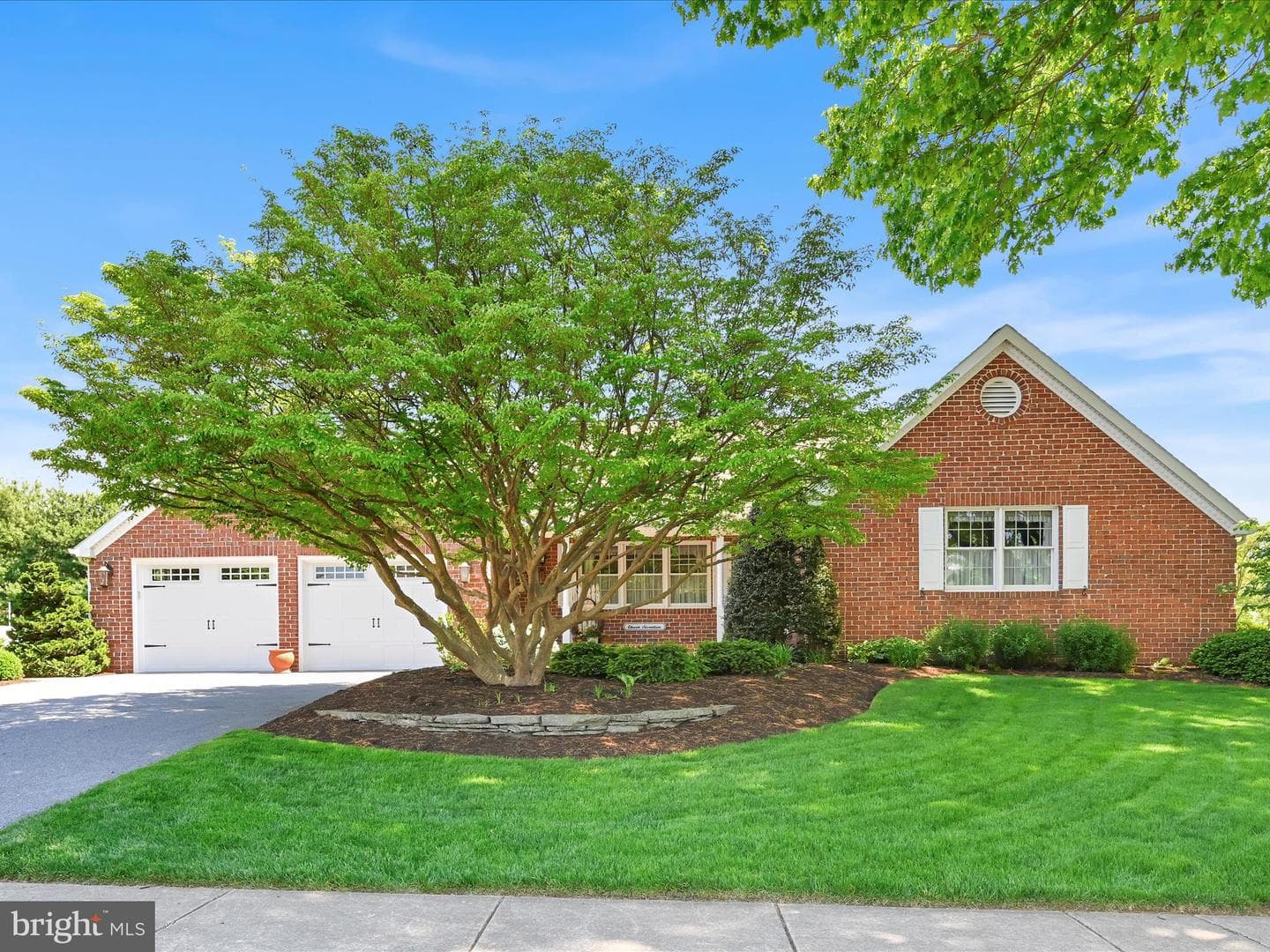 1117 Marilyn Avenue photo 1
