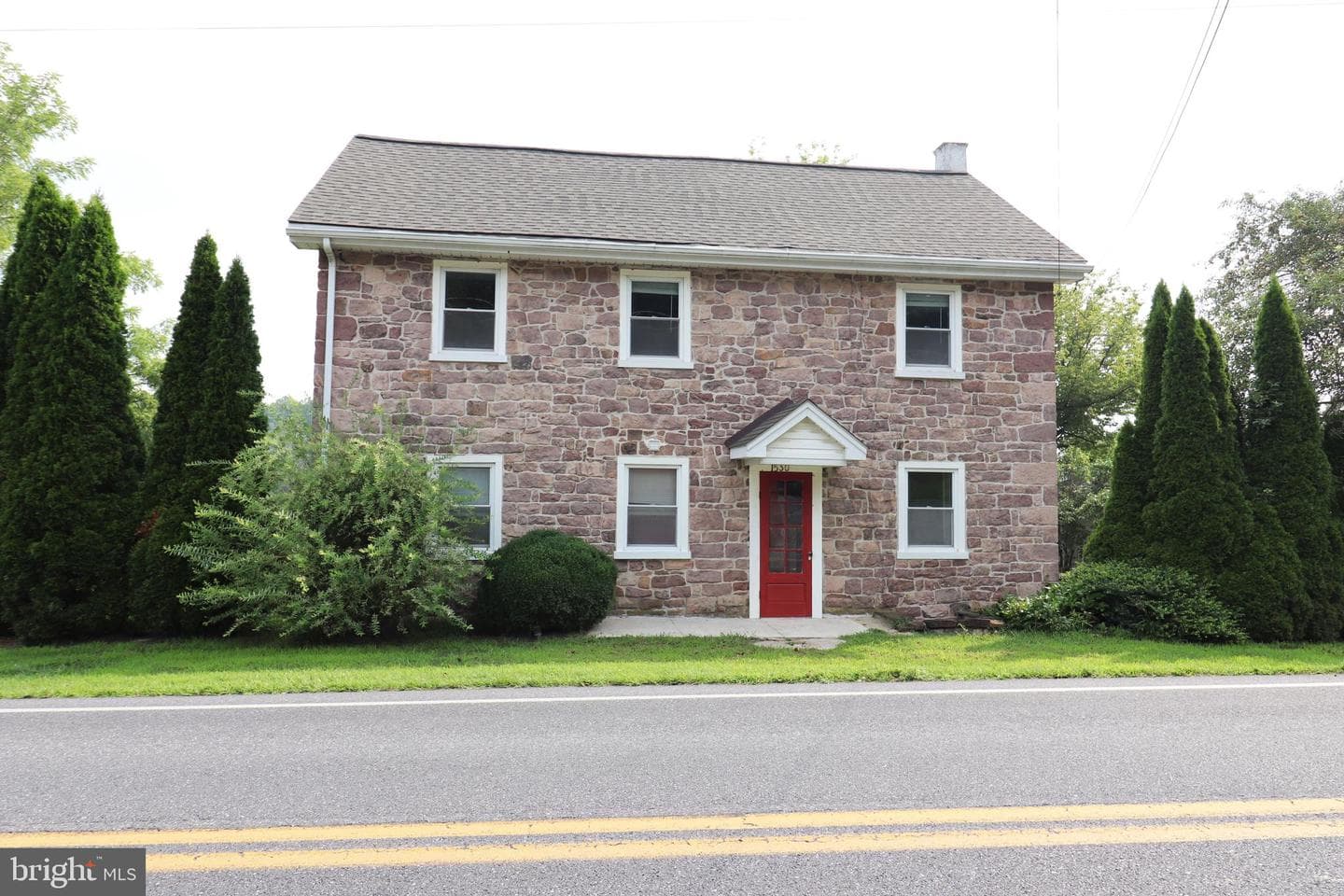 1530 S Cocalico Road photo 1
