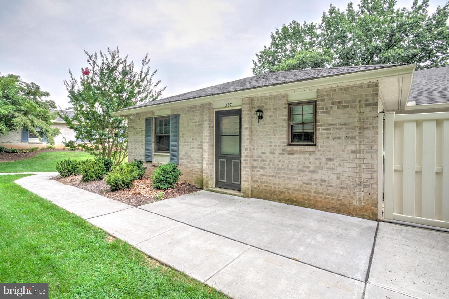 397 Valleybrook Drive photo 1