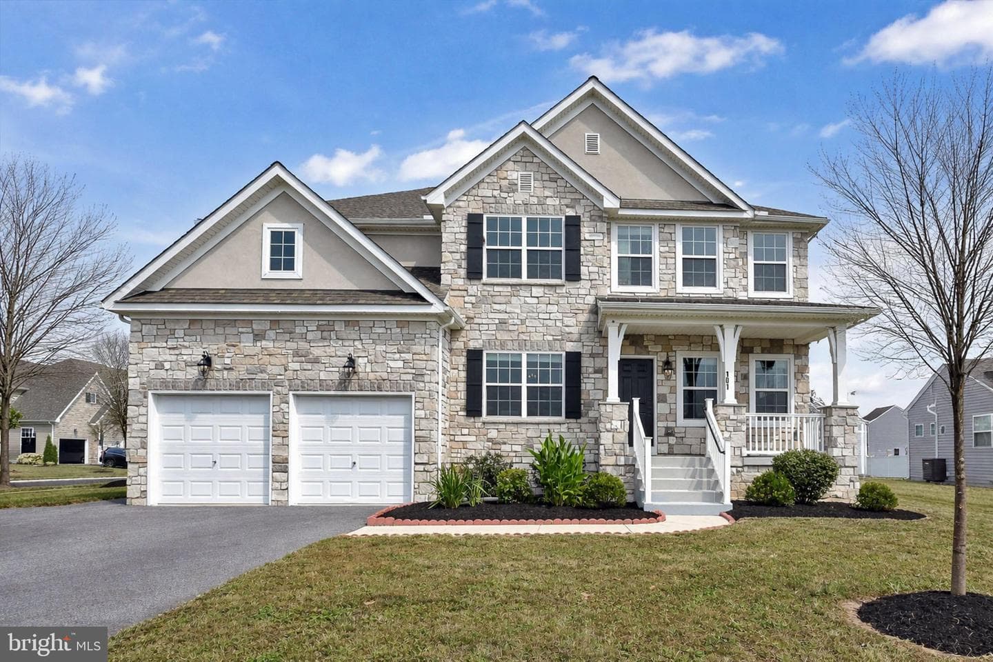 101 Wayland Drive photo 1