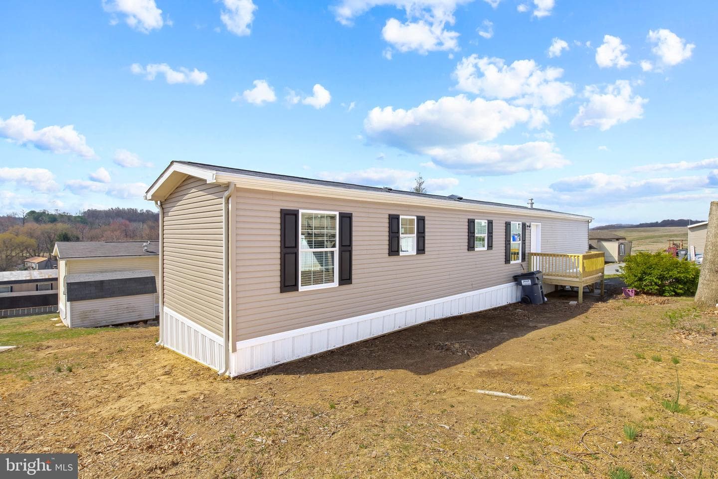 17 Ashton Dr photo 1