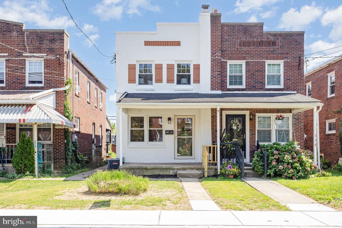 236 Locust Street photo 1