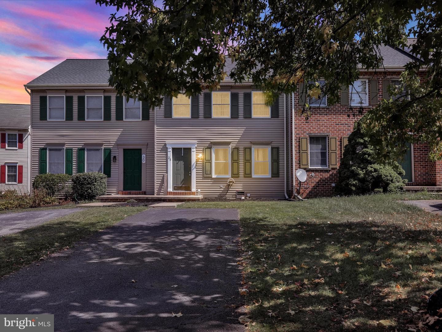 28 Cranfield Court photo 1