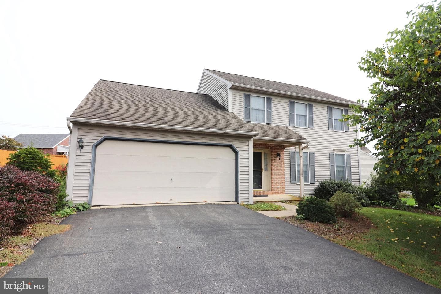 9 Hawthorne Drive photo 1