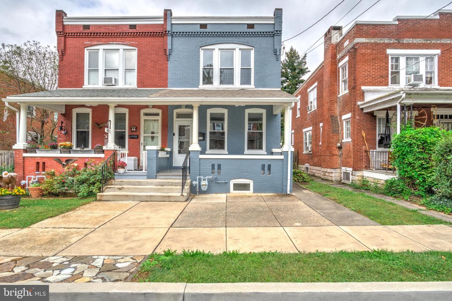 919 Edgewood Avenue photo 1