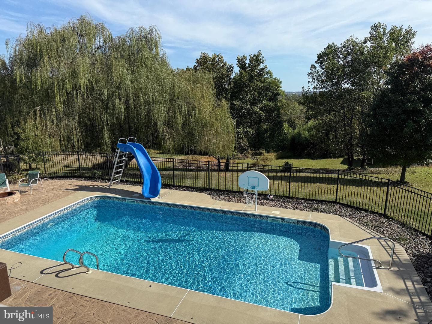 3532 River Road photo 1