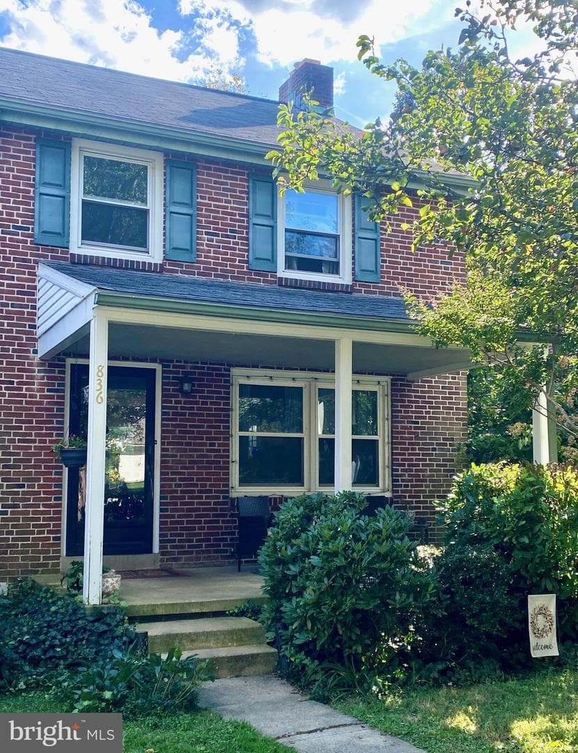 836 Helen Avenue photo 1