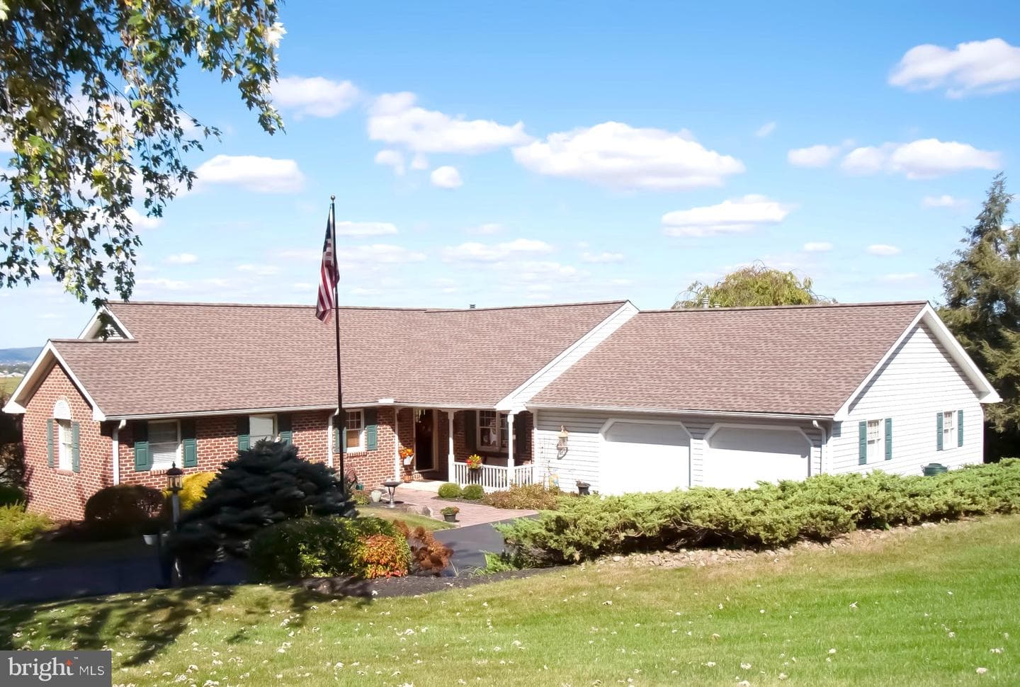 1145 Brownstone Ridge photo 1