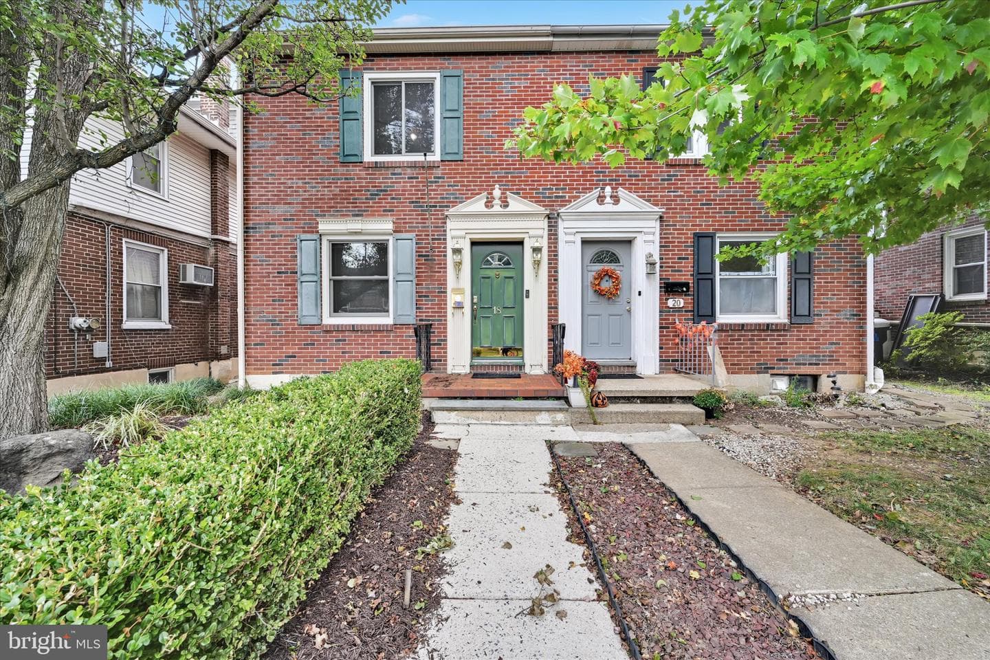 18 E Pine Street photo 1