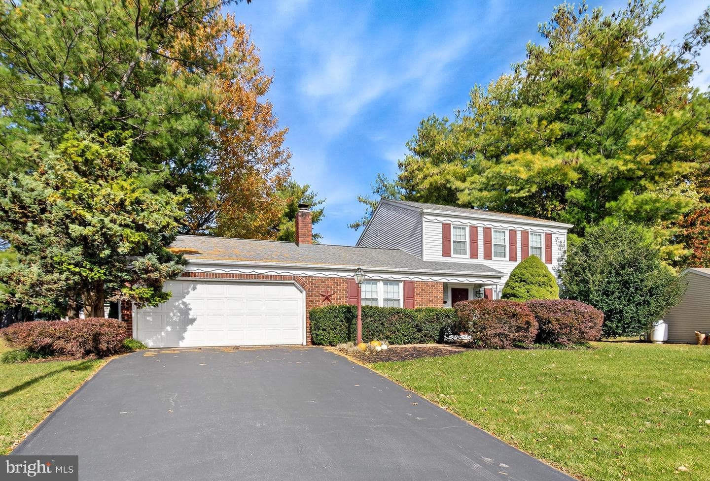 6 Leesburge Drive photo 1