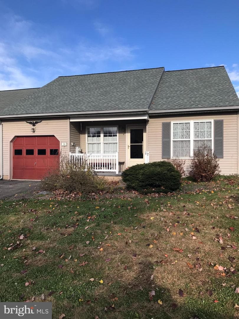 30 Oakgrove Lane photo 1