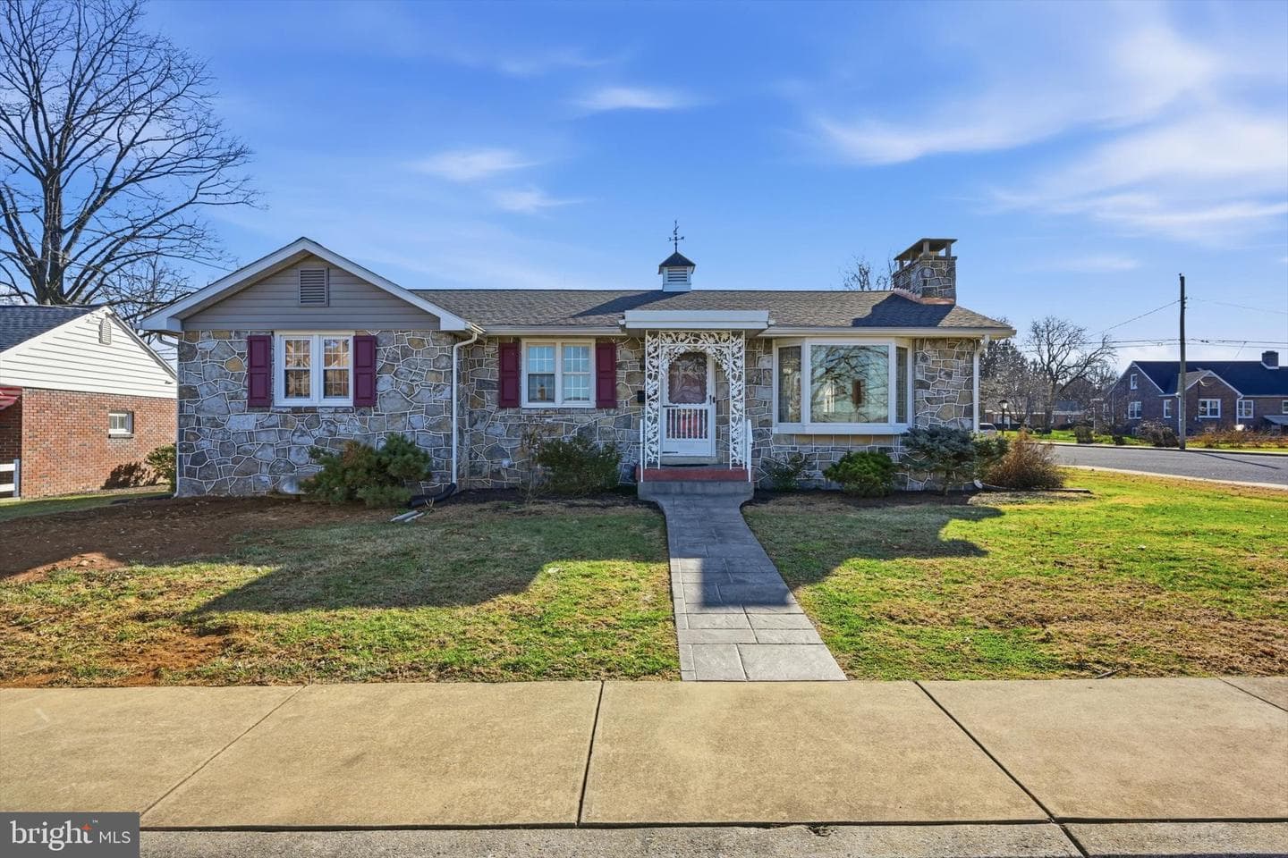 535 S 6th Street