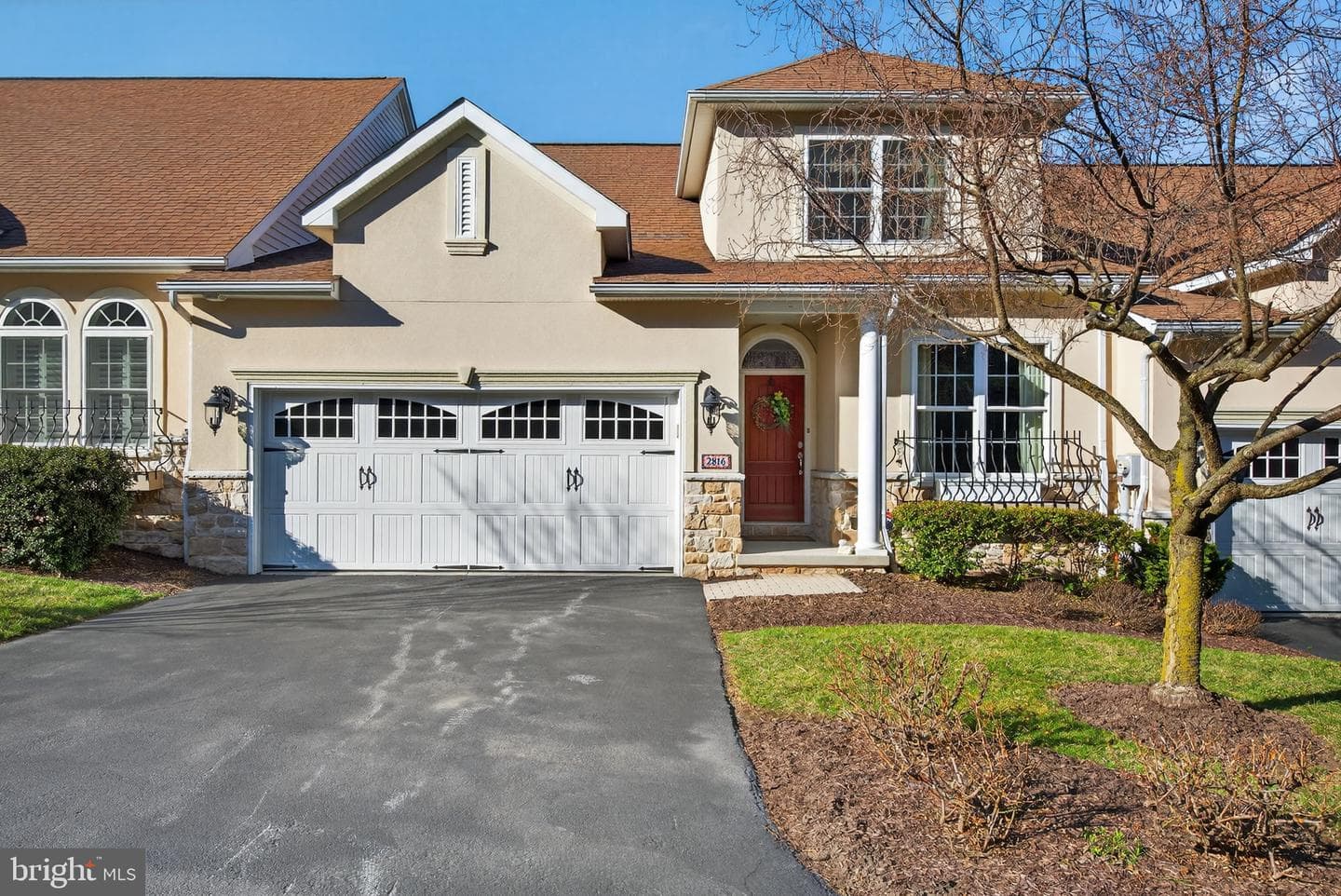 2816 Mimosa Lane