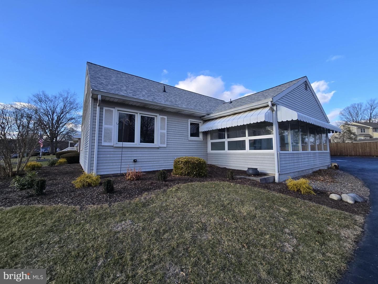 48 Scenic Drive photo 1