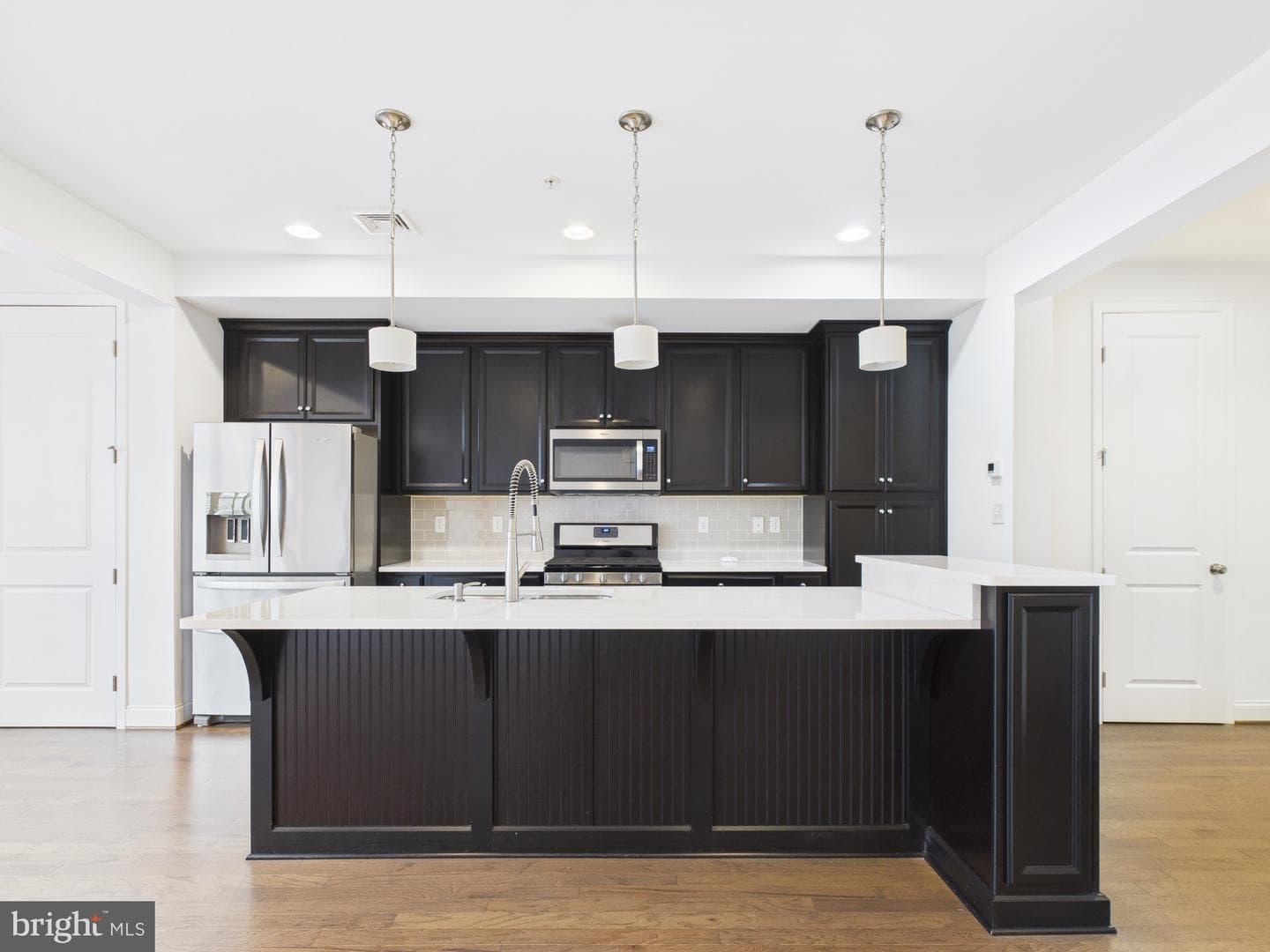 408 Mayer Place photo 1