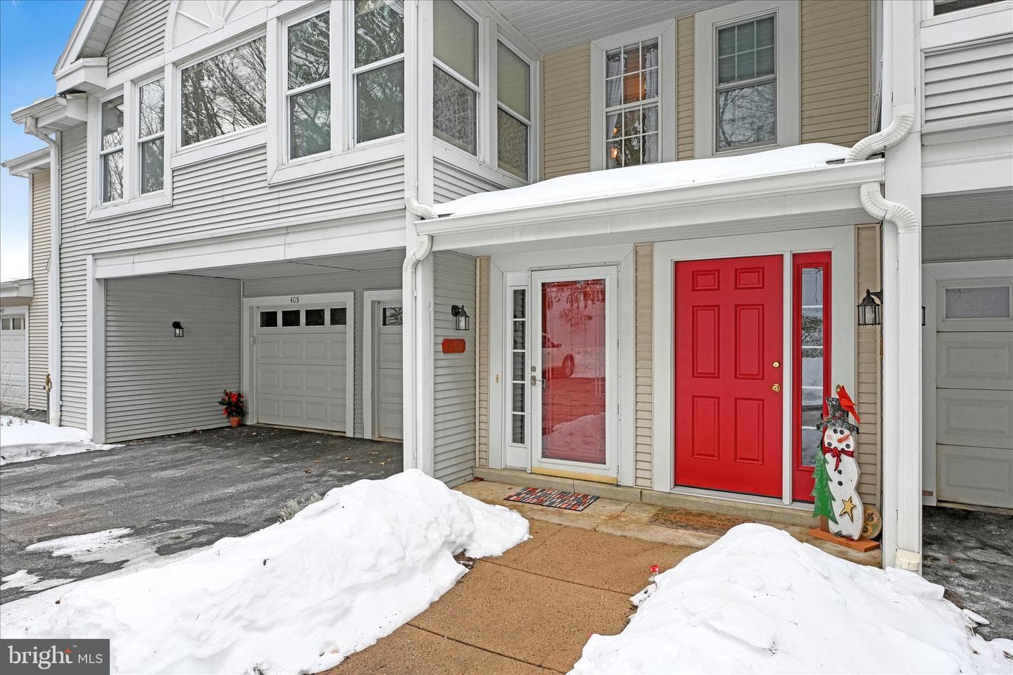 401 Country Place Drive photo 1