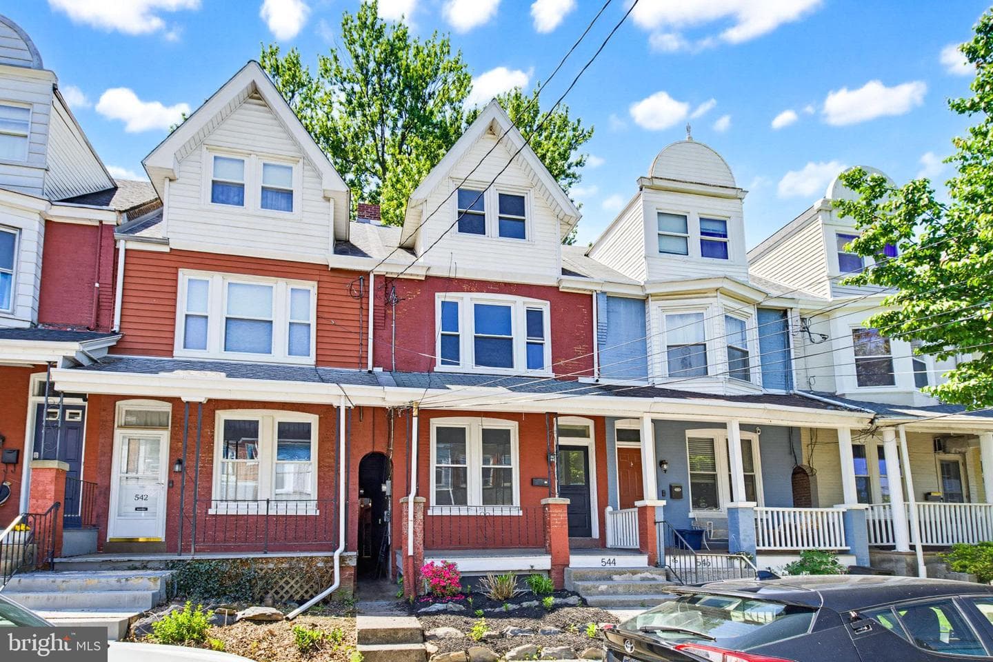 544 N Mary Street
