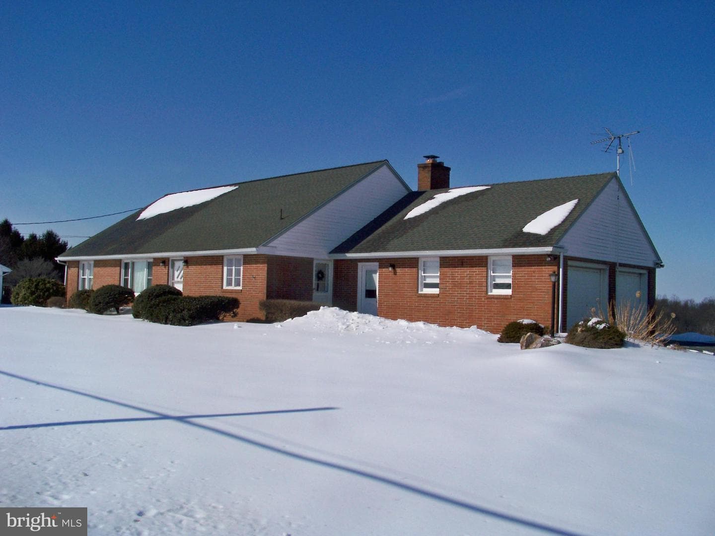 176 Scotland Road photo 1