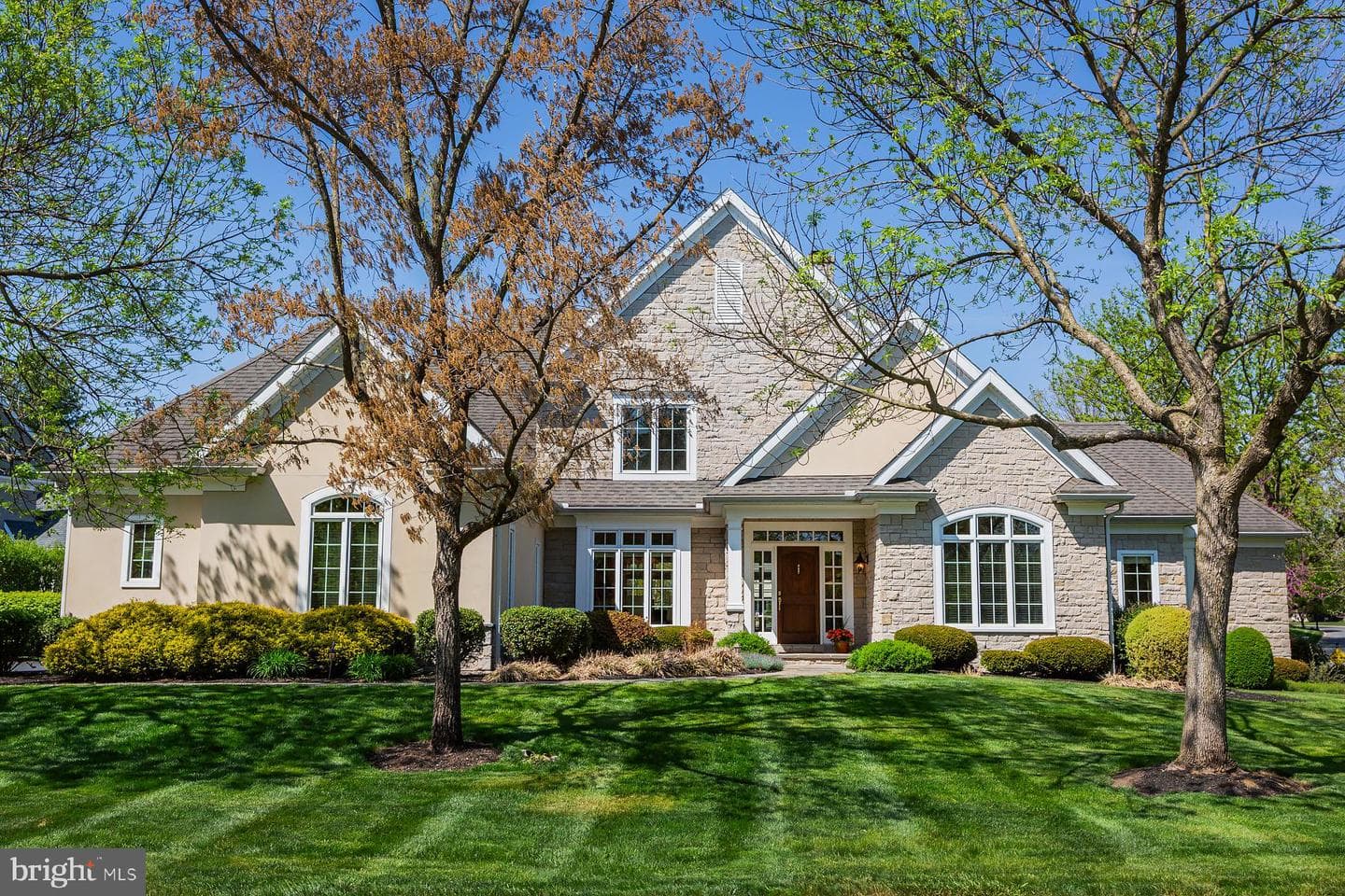 801 Greenside Drive