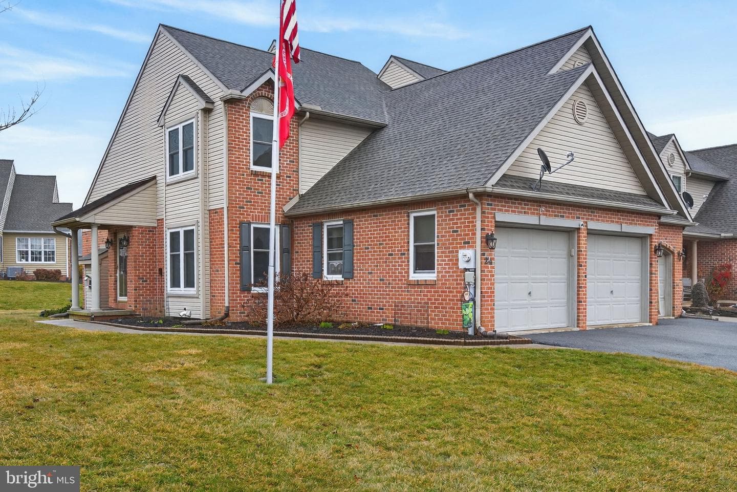 24 Spring Hill Lane photo 1