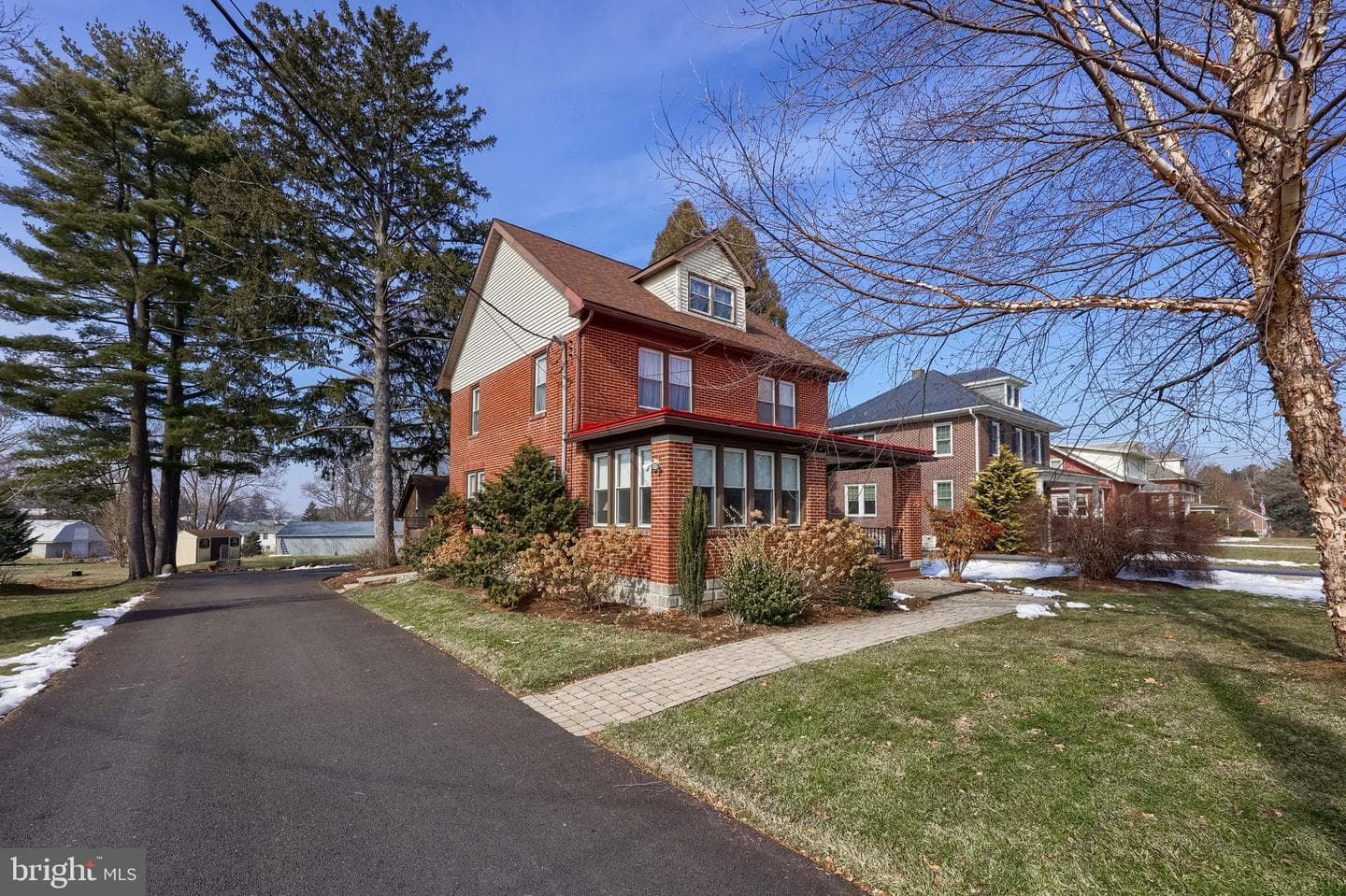 32 Greenfield Road