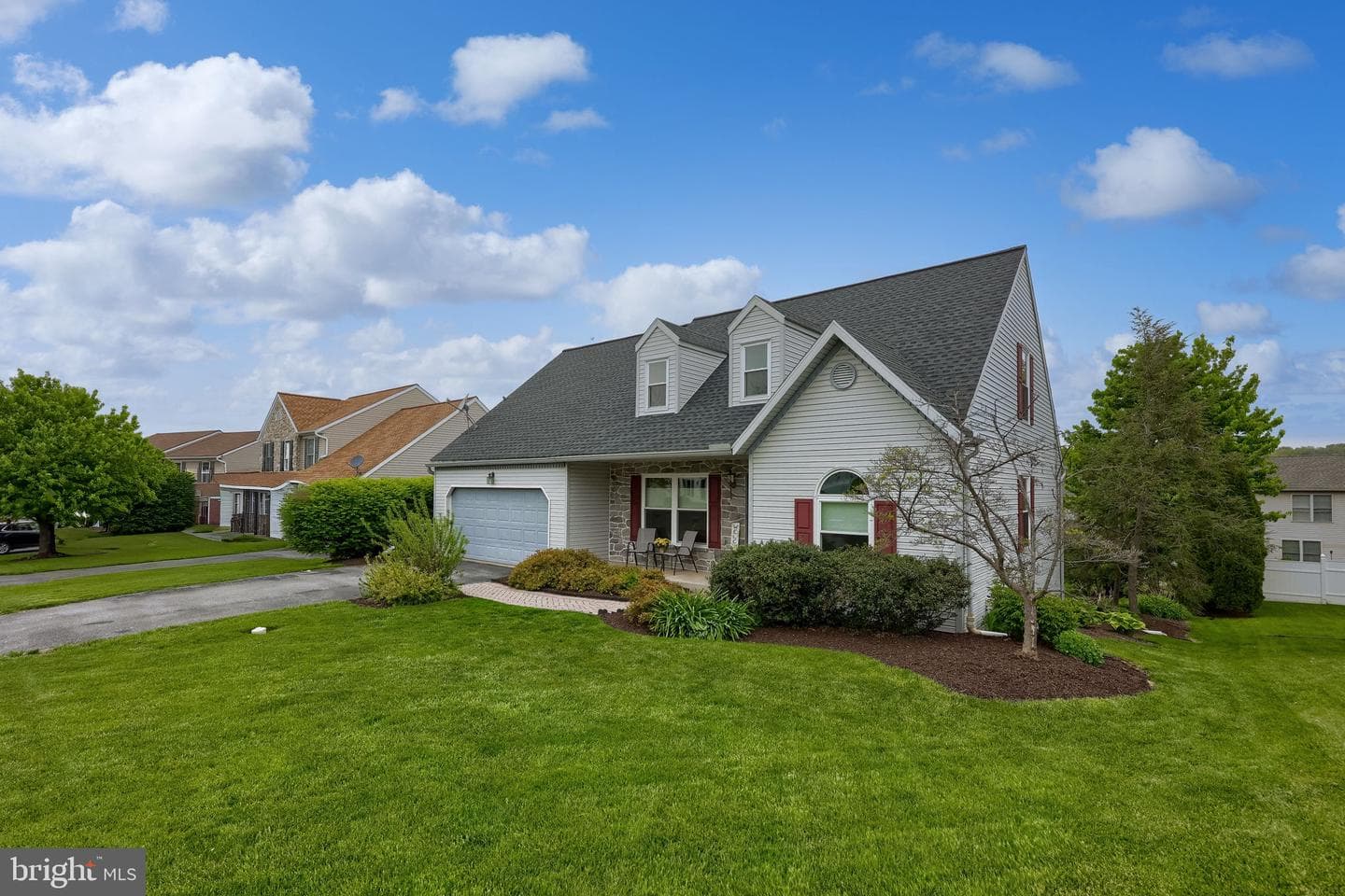 3949 Birchwood Lane