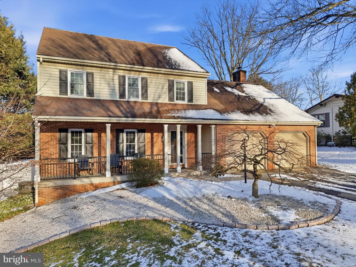 89 Greenfield Road photo 1