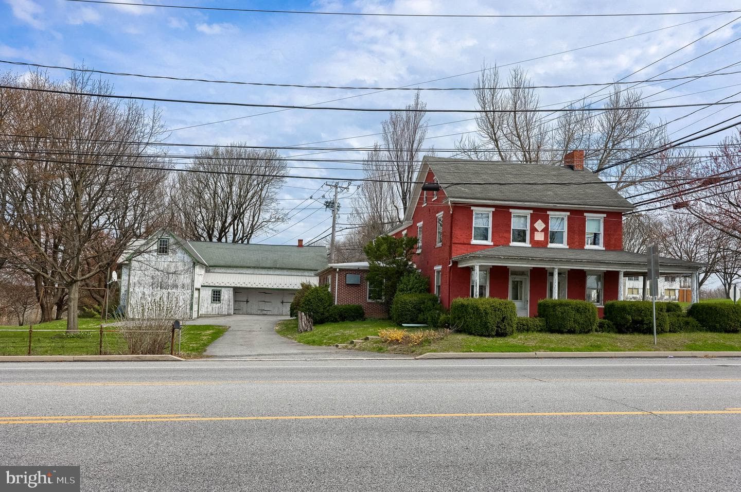 2201 Harrisburg Pike