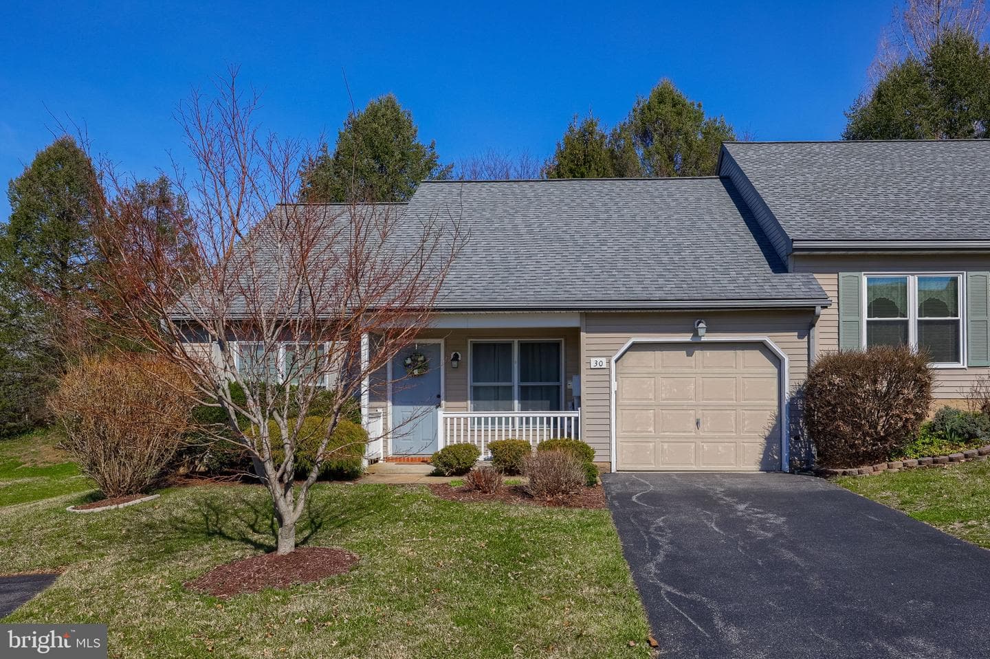 30 Knollwood Road photo 1