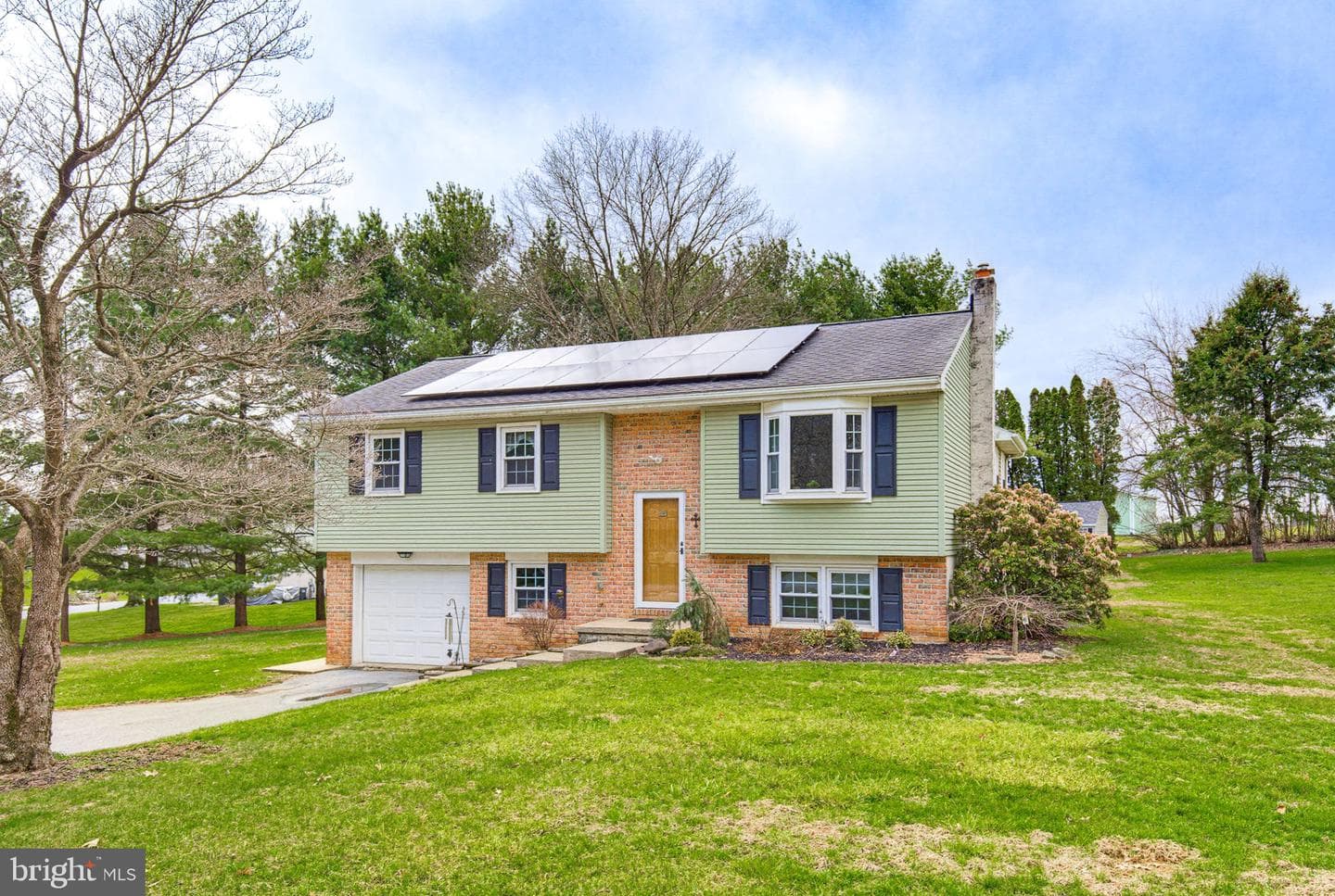 662 Bedington Circle photo 1