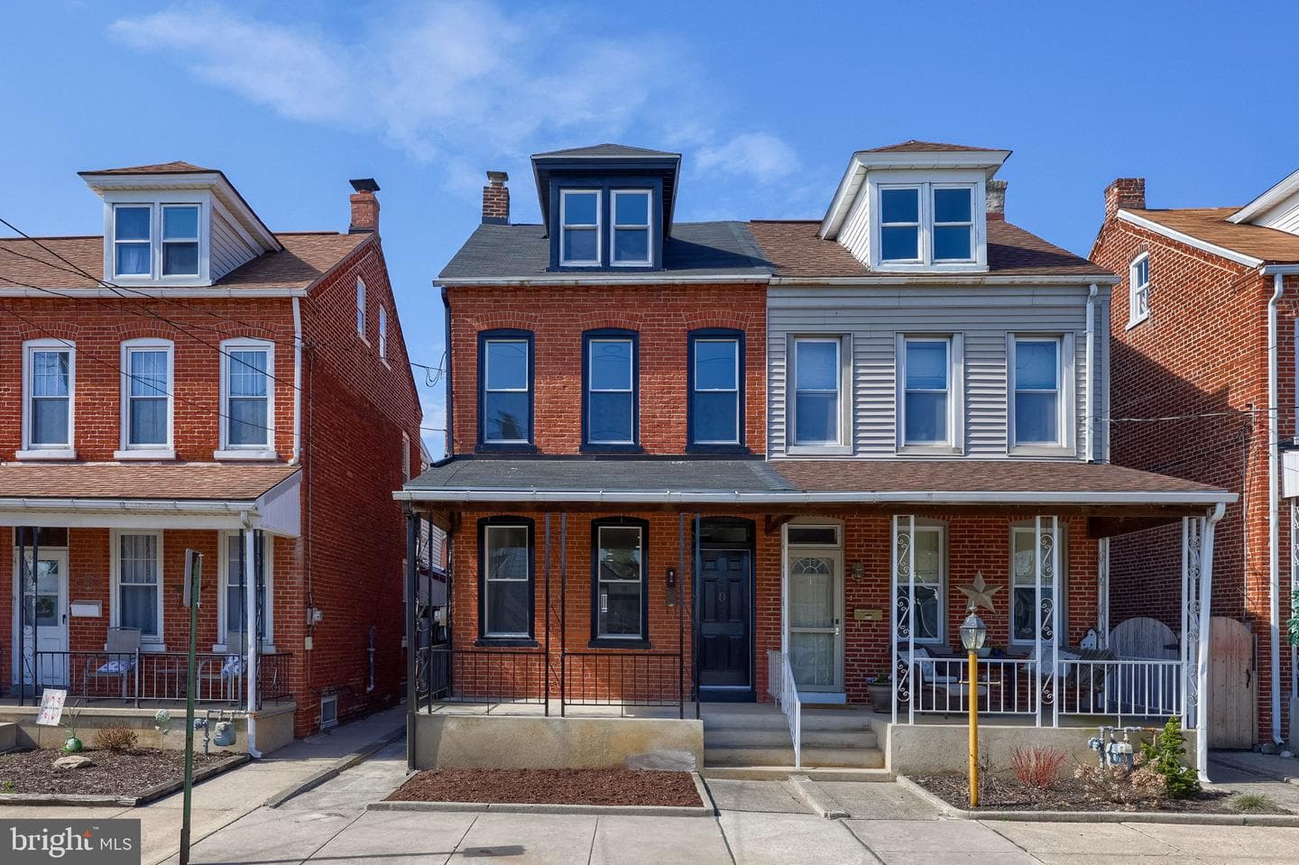 905 Spruce Street photo 1