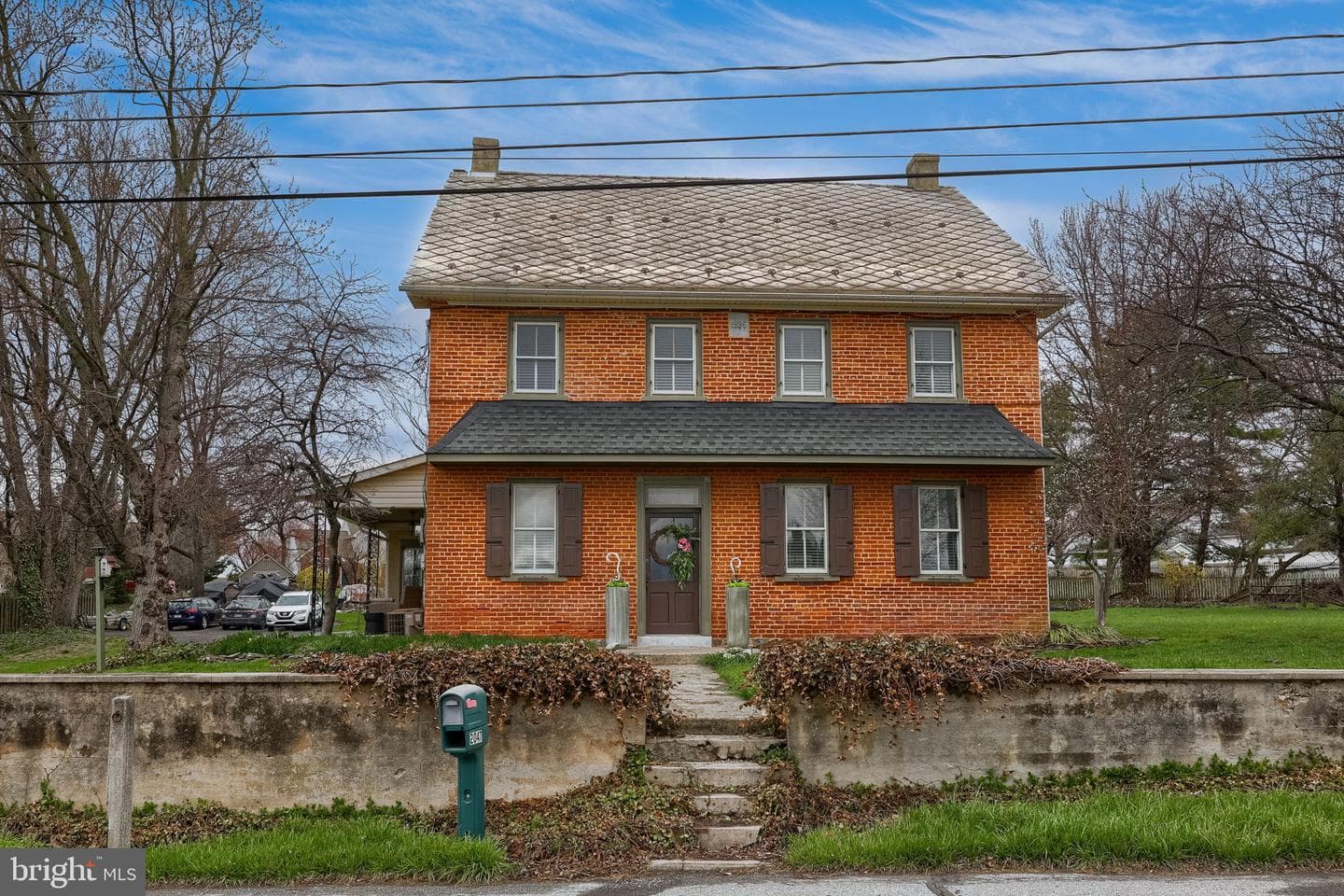 2047 Jarvis Road photo 1