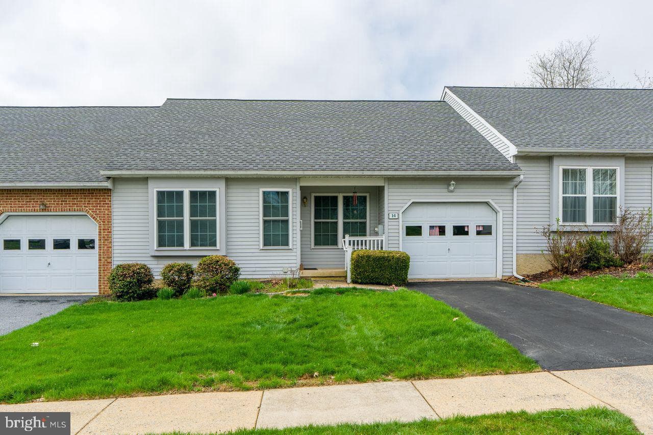 14 Oakgrove Lane photo 1