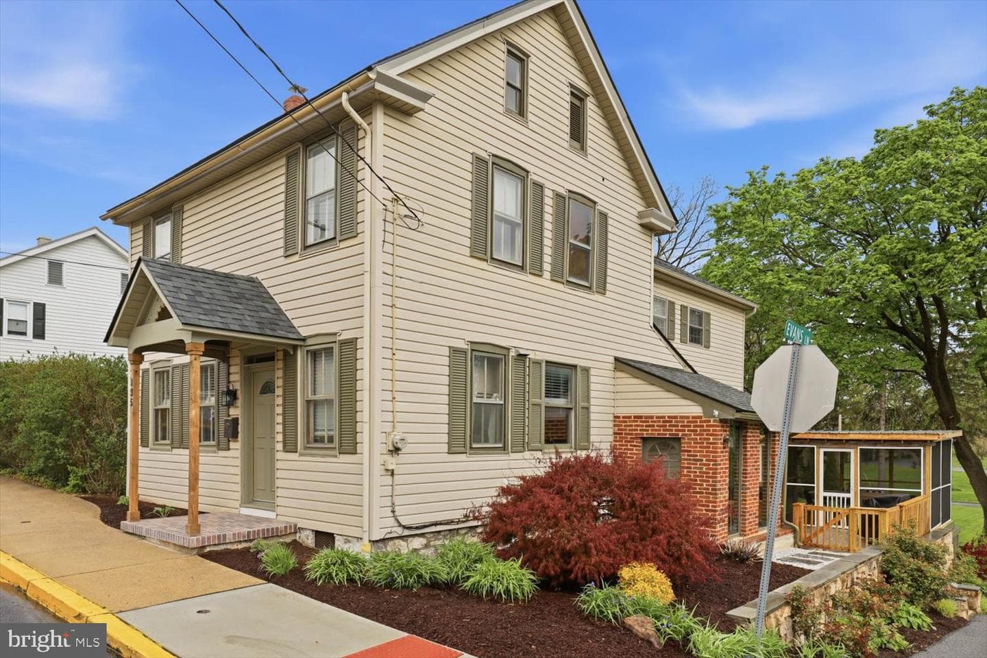 135 S Cedar Street
