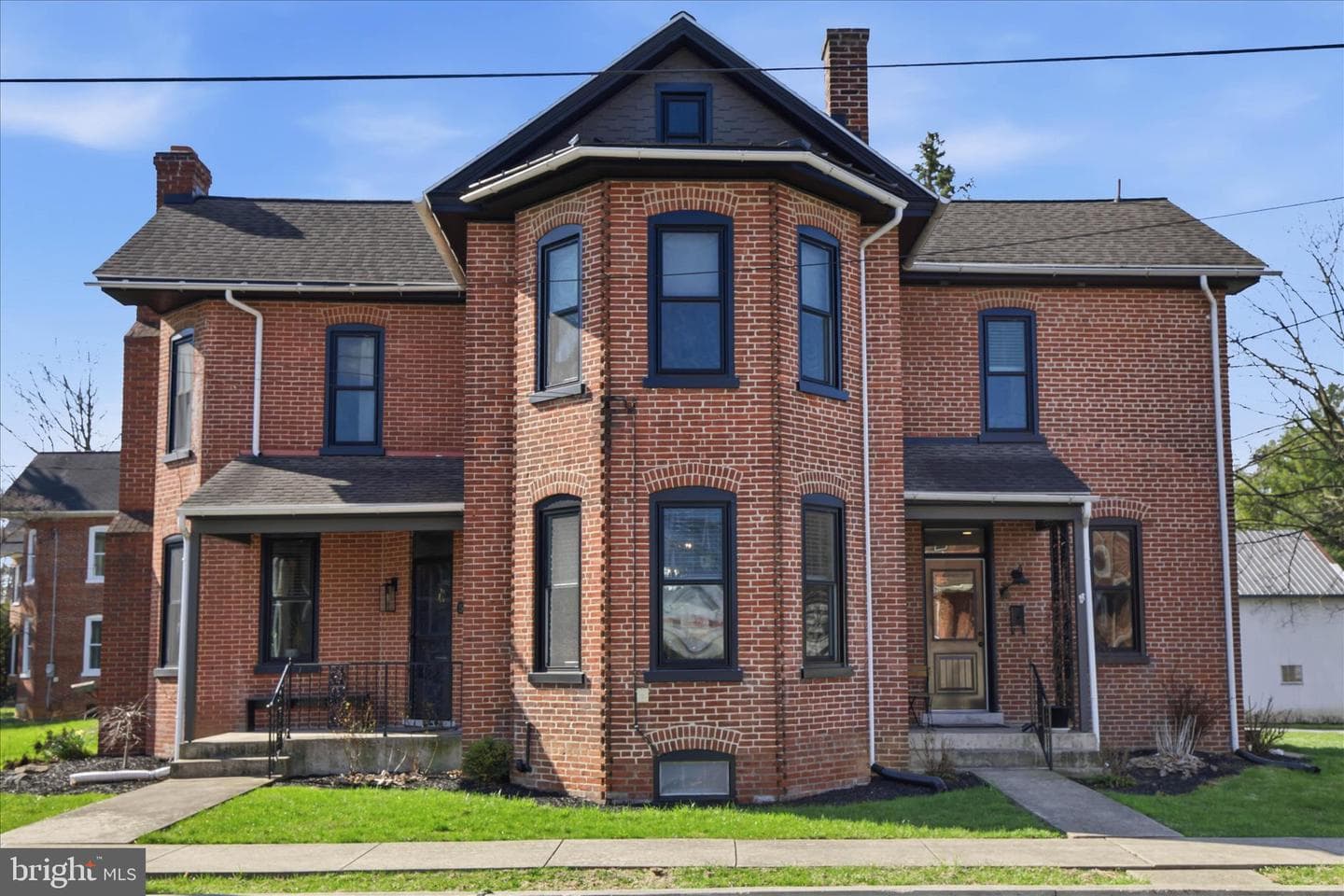 5890 Main Street