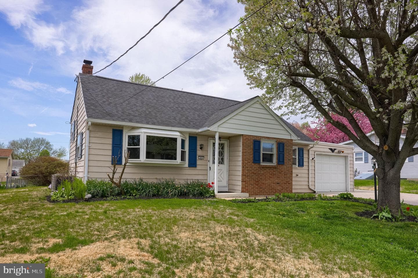 322 Pleasant View Avenue