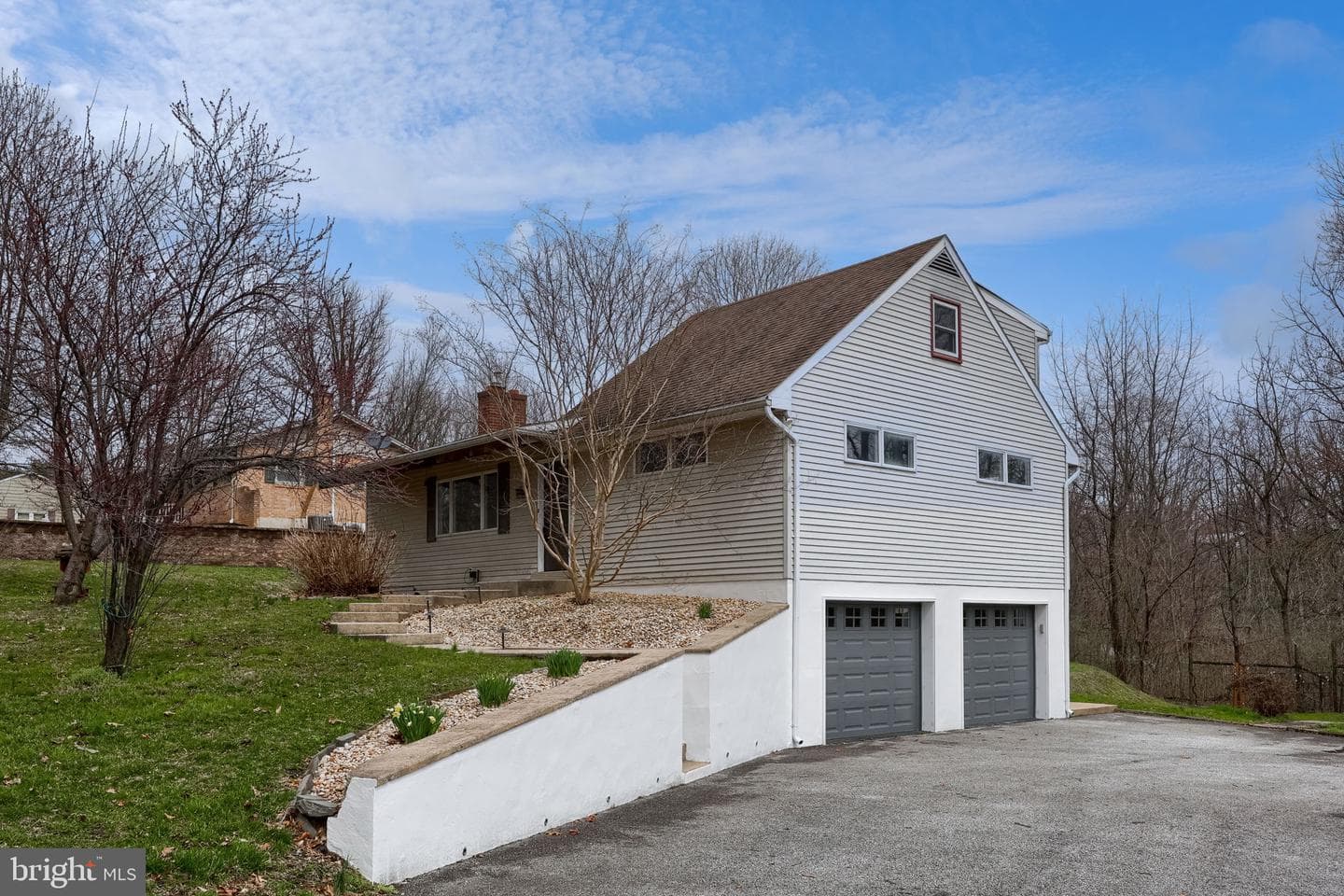509 Bunker Hill Road photo 1