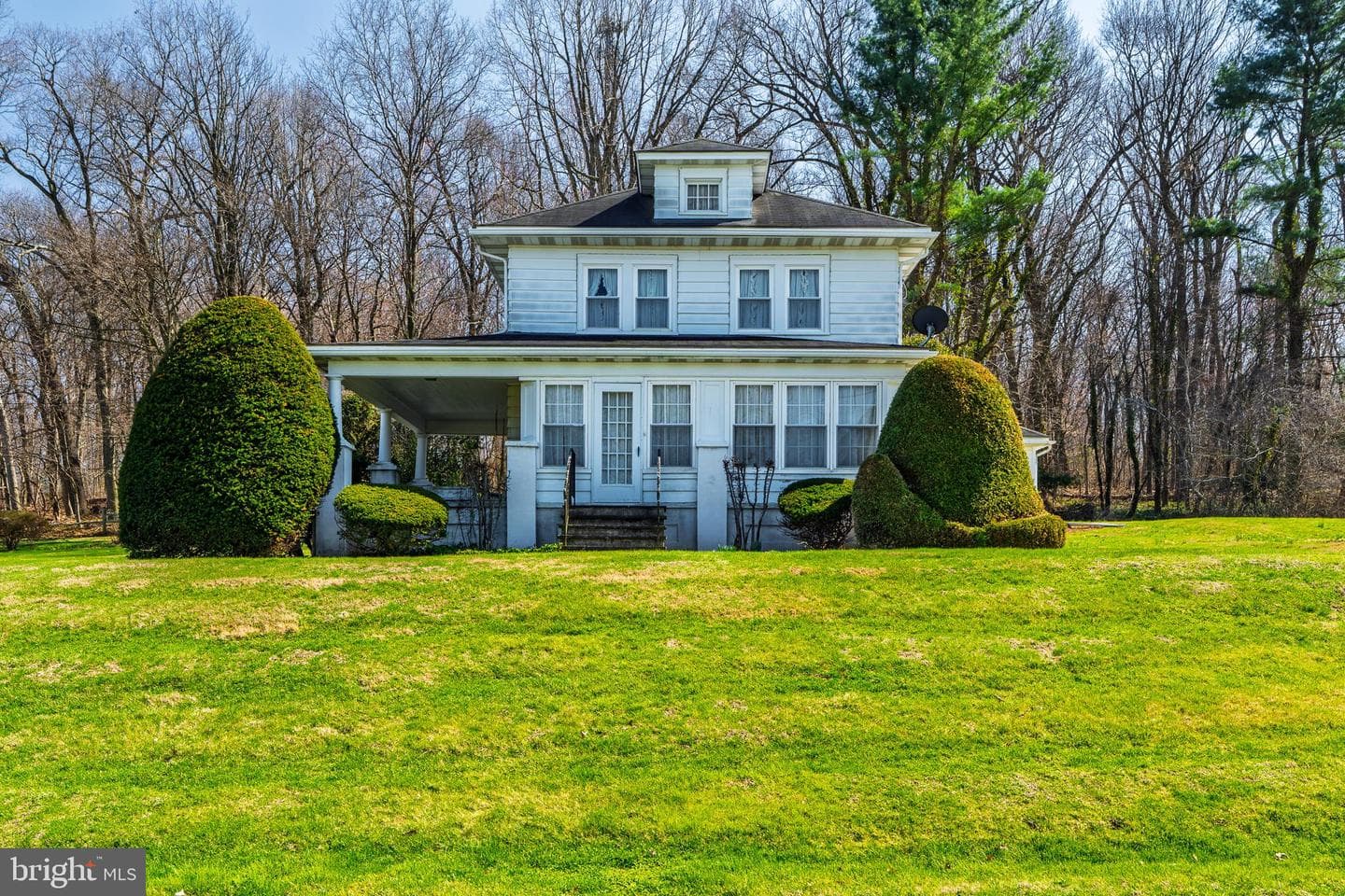 15 Buttermilk Lane photo 1