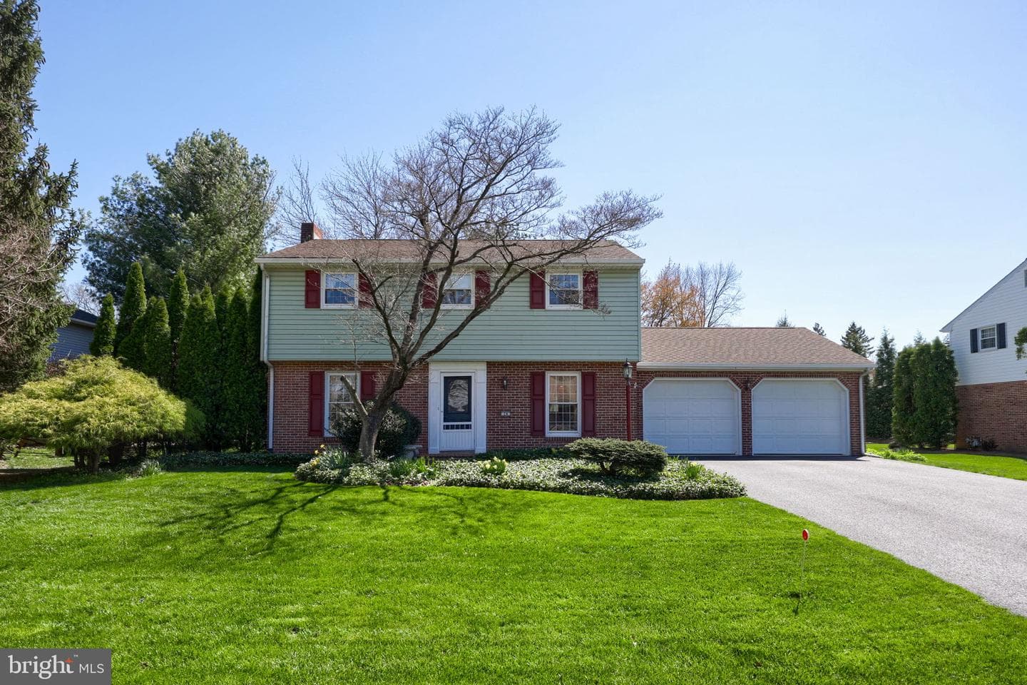 24 Blaine Avenue