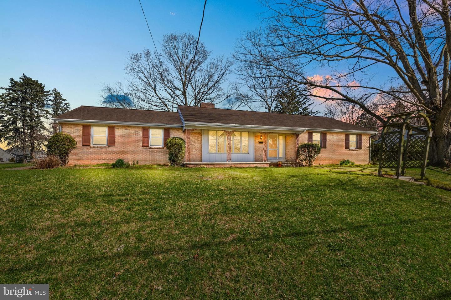 2566 Golden Drive