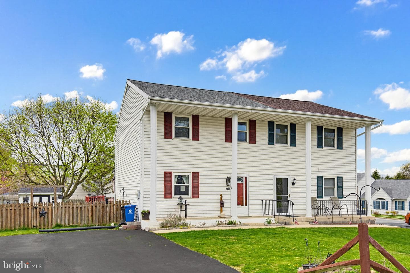 212 Beechwood Lane photo 1