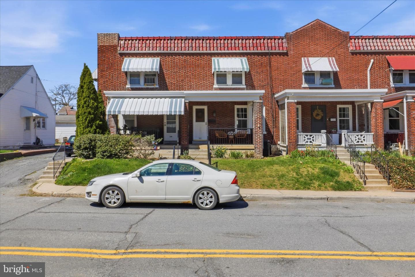 521 Hamilton Street photo 1