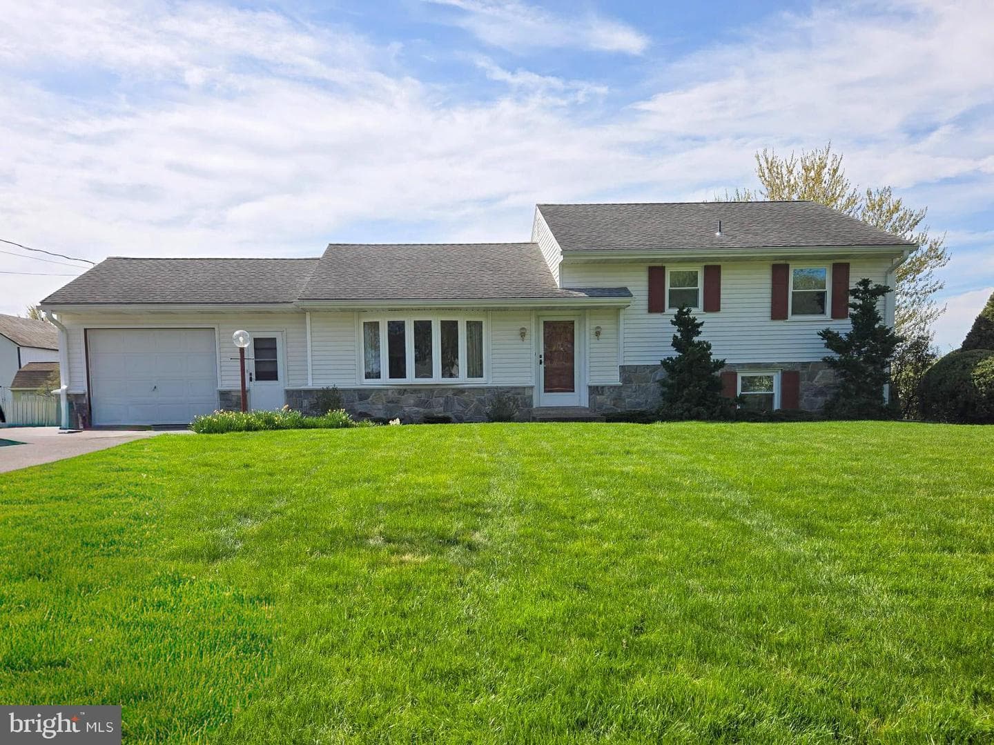 2382 Spruce Street photo 1
