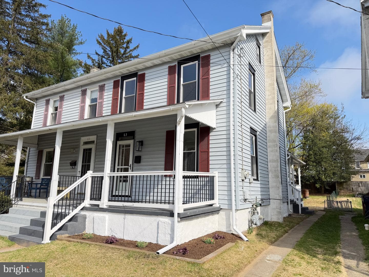 63 W Slokom Avenue