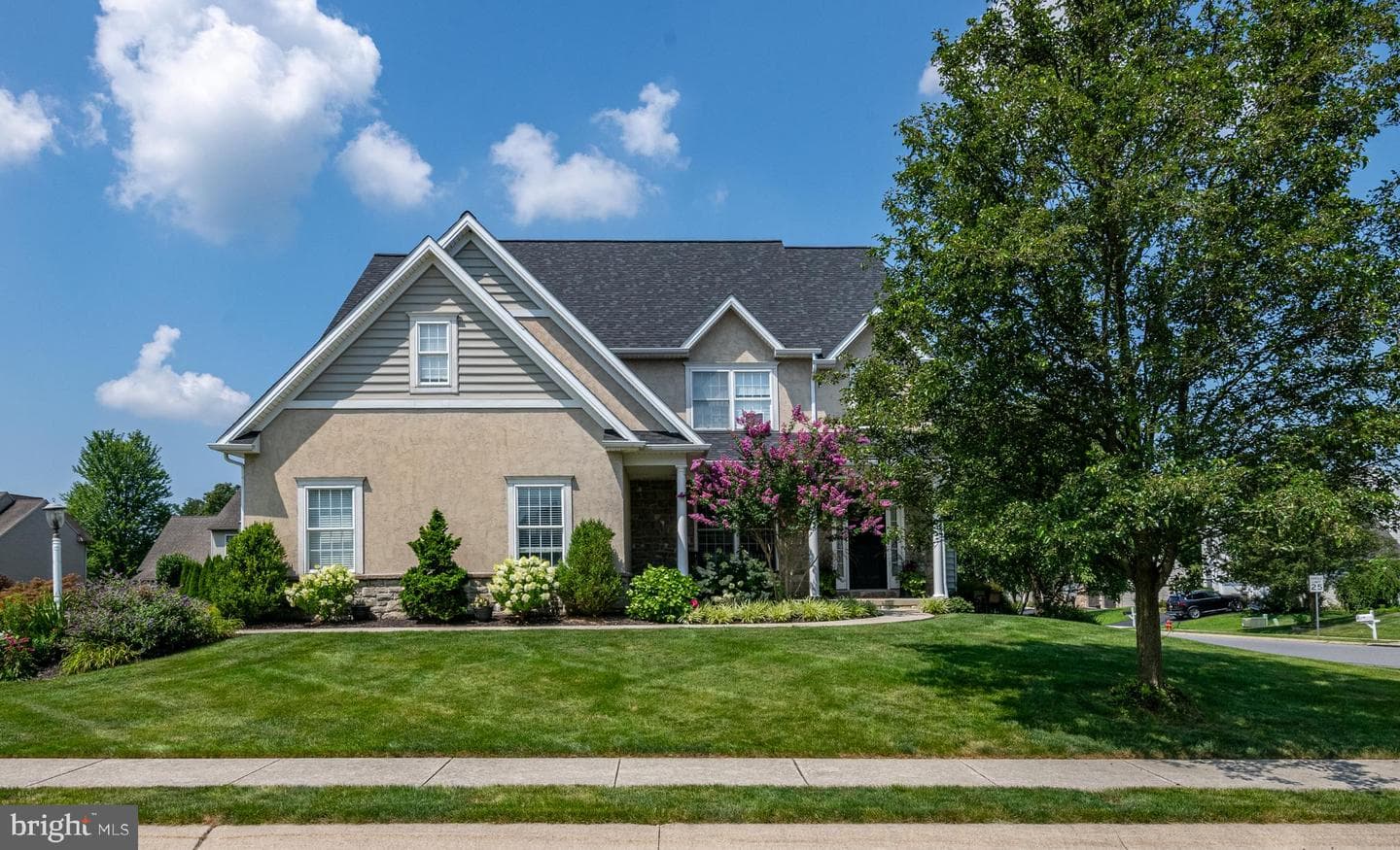 328 Cobblers Court