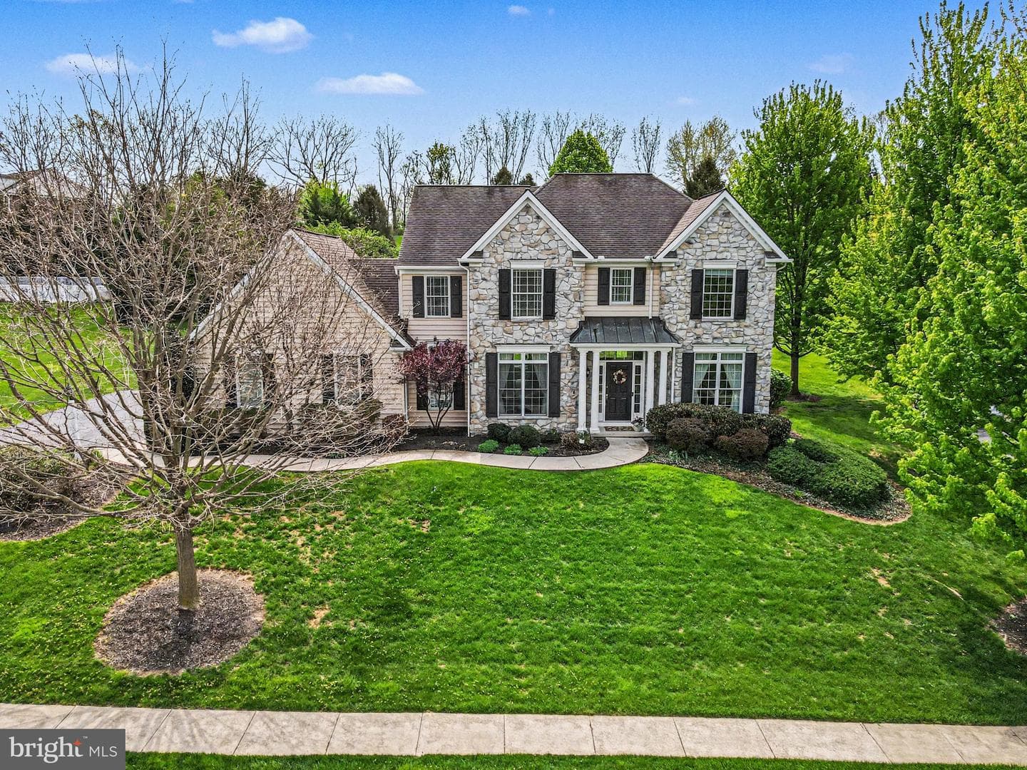 2118 Meadow Ridge Drive