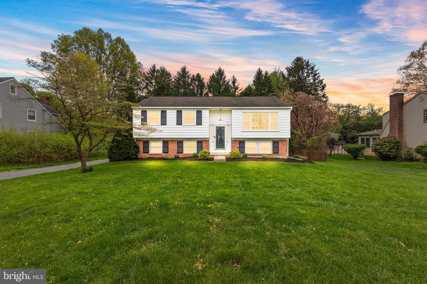 2604 Beechwood Road
