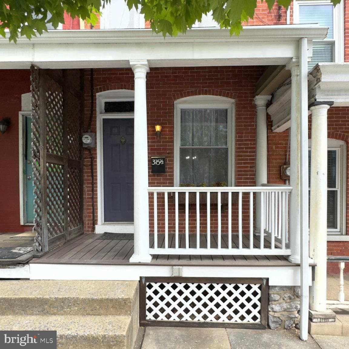 315 1/2 E Chestnut Street