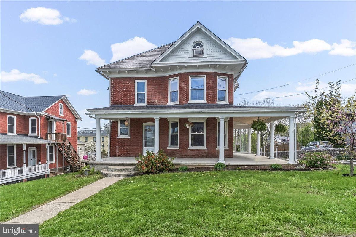 825 Pequea Avenue